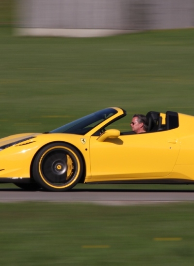 Ferrari 458 Spider тюнинг Novitec Rosso